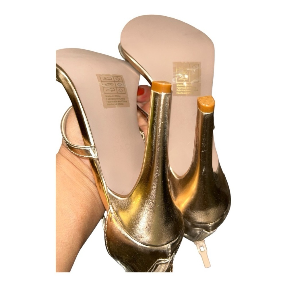 David’s Bridal Triple-Strap Gold Metallic Stiletto heels Style BACI Women’s Sz 8 - Picture 9 of 15